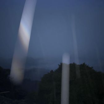 雨のラインがなんかキレイに写ってた☆