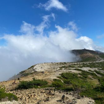雲くもですよ☁️