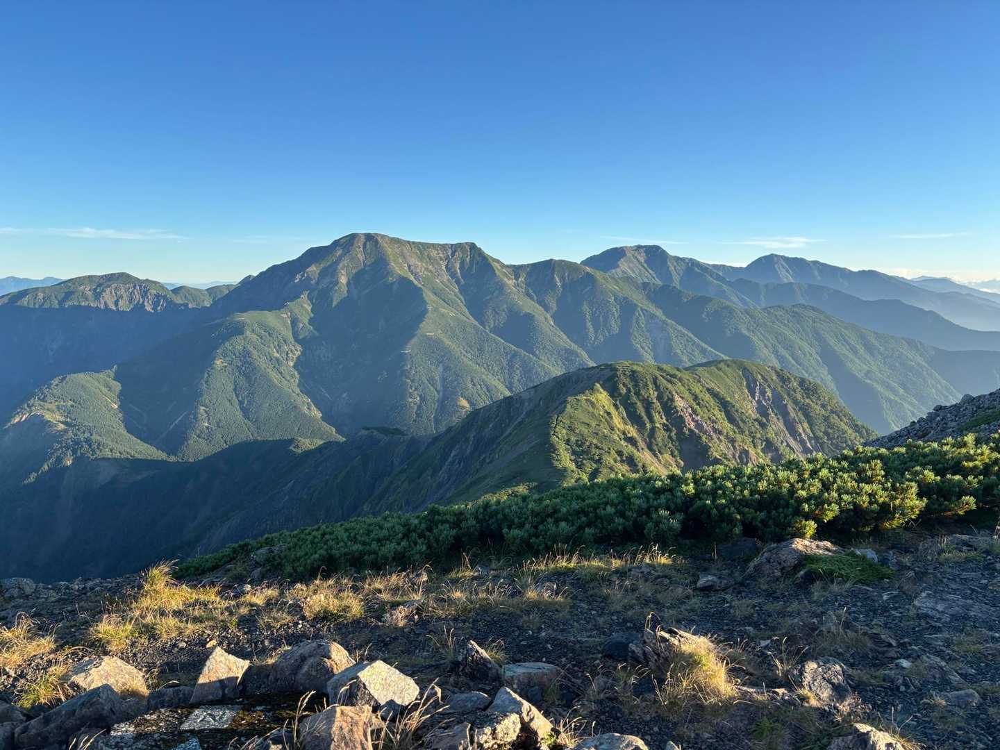 聖岳に赤石岳　かっこ良い