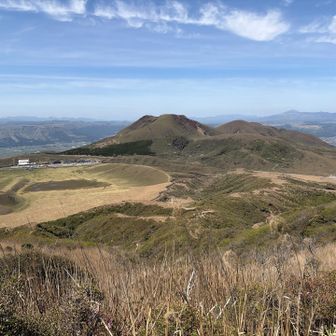杵島岳方面。
見晴らし最高！
