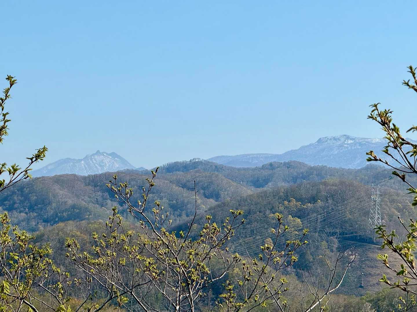 恵庭岳と空沼岳⛰️
近くに登れる山があって私は恵まれている
明日もお休み🙌
今日も歩けて良かった😊