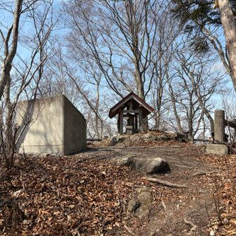 ようやく山頂に到着