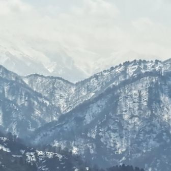 霞む薬師岳🏔️
