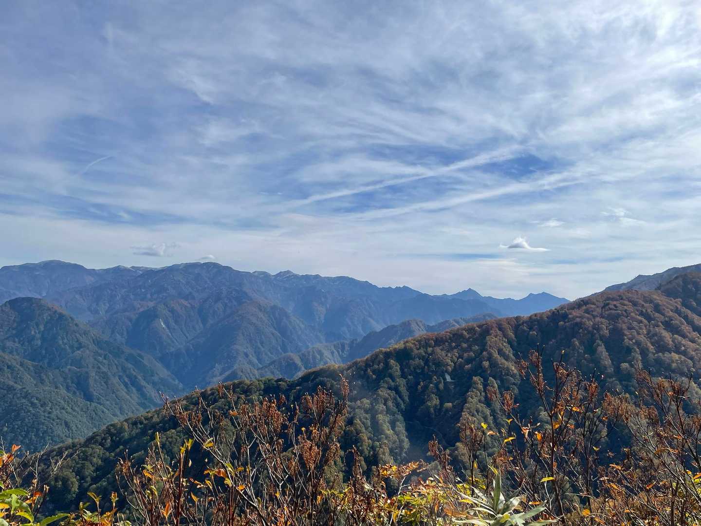 今日は白馬連山綺麗に見えました👍
五竜岳、鹿島槍ヶ岳、唐松岳も