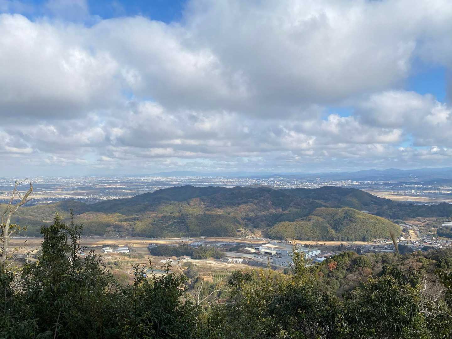万灯山（万燈山）です