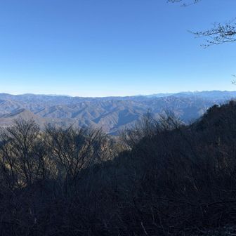 西峰からの北方面