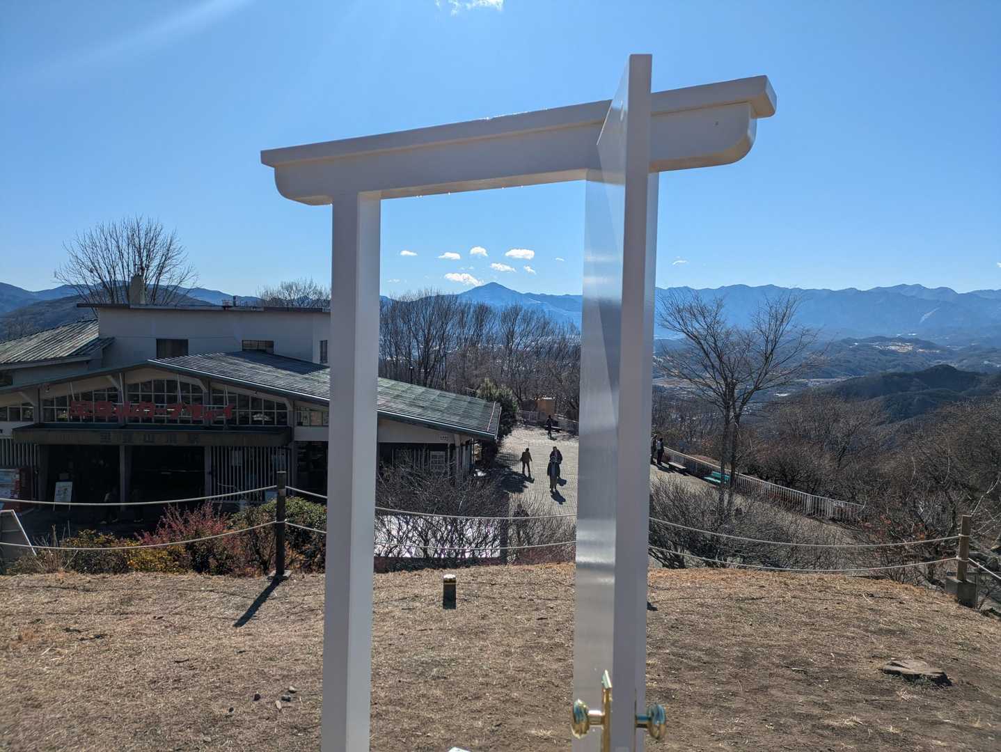 どこでもドア🚪？
武甲山⛰️を入れて撮ってみました📸