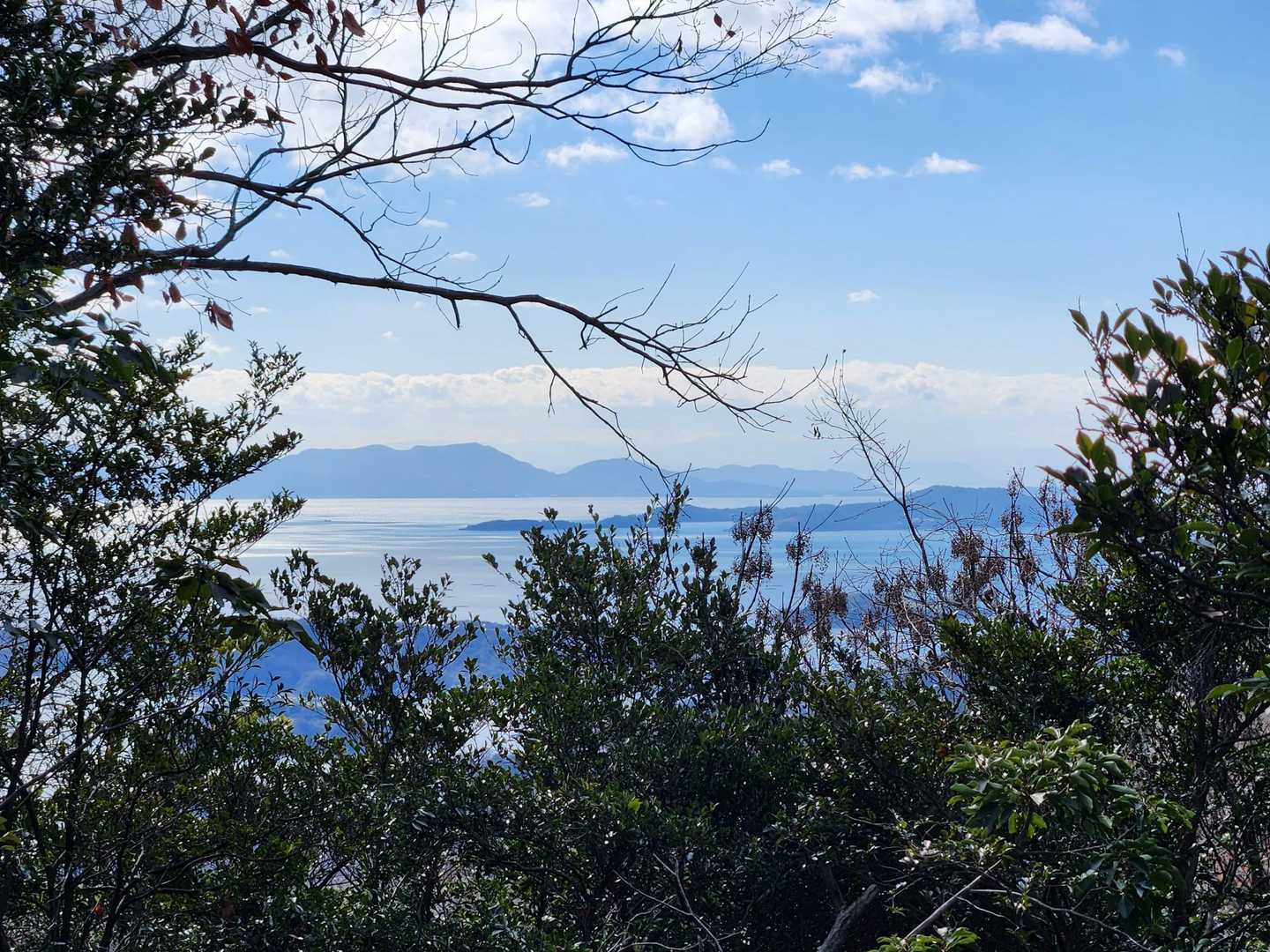 瀬戸内海見ながら...