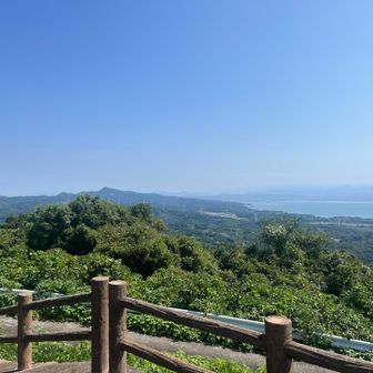 大岳山が見える
