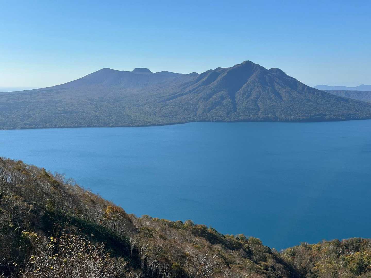 素晴らしい👏
支笏湖が凪