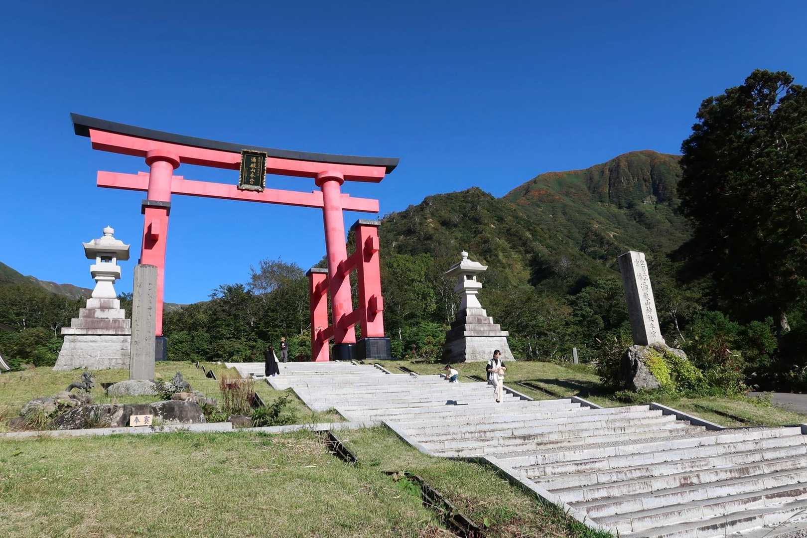立派な鳥居⛩️