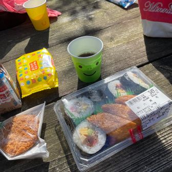 お昼ご飯　助六