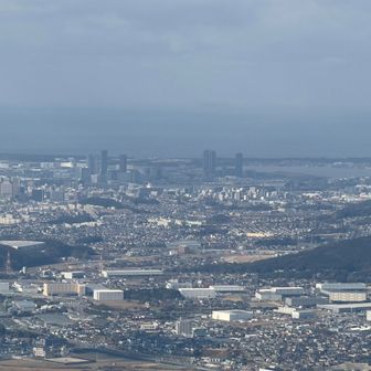こっちは福岡市東区方向。