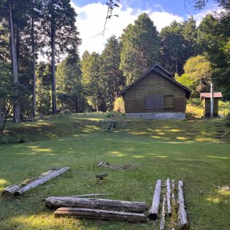 避難小屋
まさに「夏の朝」って雰囲気だね✨
