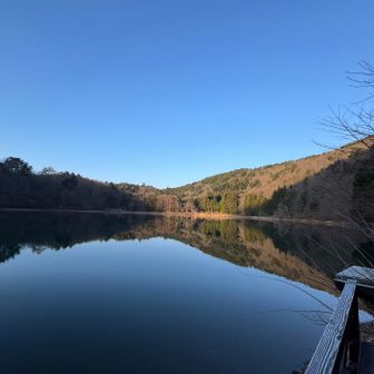 水明荘お世話になりましたー。管理人さんのサービスも良くて土日は1人3,200円と山小屋に比べて大分お高いですが、いいキャンプ場でしたー。キャンプメインの人が多いようで山歩きの人にもきてほしいと管理人さんも嘆いてた。キャンパーメインかと思いますが、2人だといつもよりテント泊金額高くなってしまったので、徒歩プランとかあるとありがたい