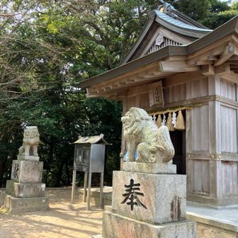 山頂社に今年の山シーズンの無事を祈念🙏