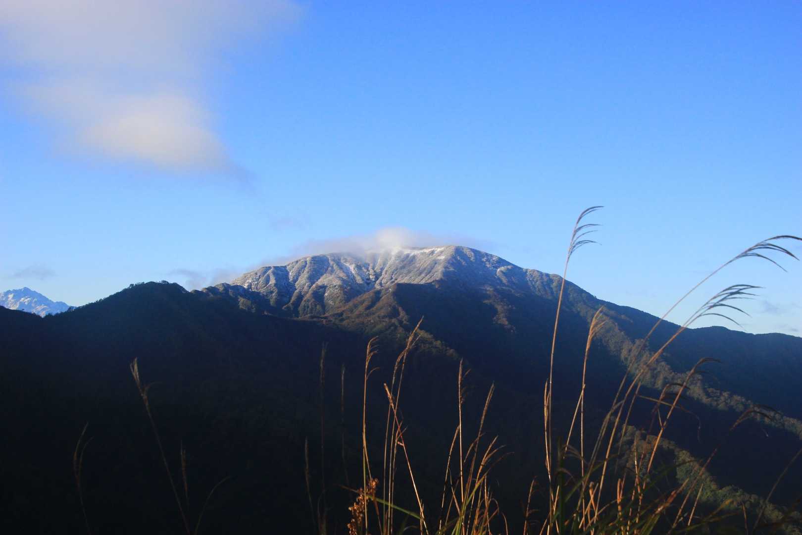 たぶん初雪山