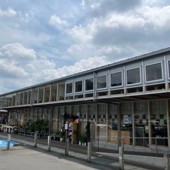 ゴール、ひがしちちぶ道の駅。なんか、お客さん明らかに少ない。おがわまち道の駅の影響なんだろうね。