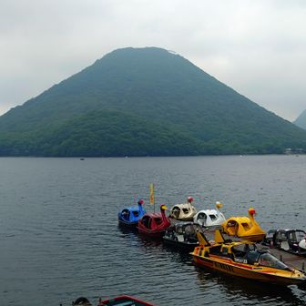 榛名富士と榛名湖、スワンボート🦢