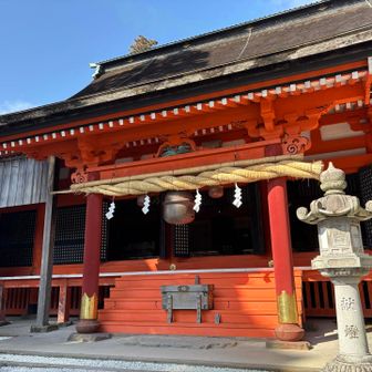 奉幣殿経由で下山。