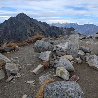 剣御前山頂からみた剱岳