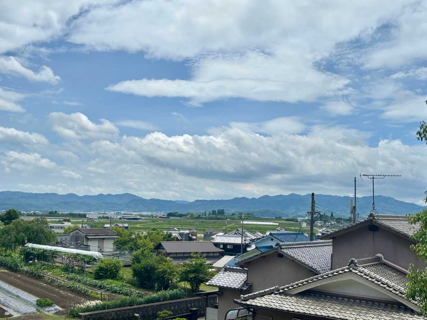 🚙少し南下して八千種グラウンド。