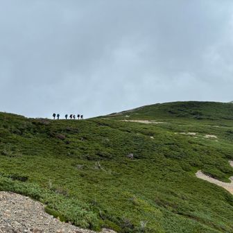 ここで茶臼岳に行こうか迷ってうろうろしてた