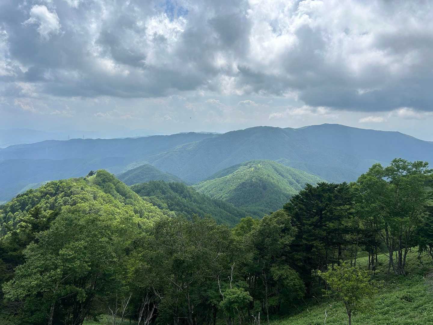 今日歩いた山々