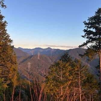 御嶽山、日の出山方面の景色
