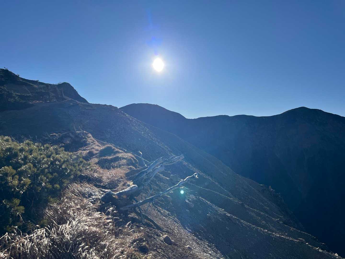 稜線に出ておはようSun。