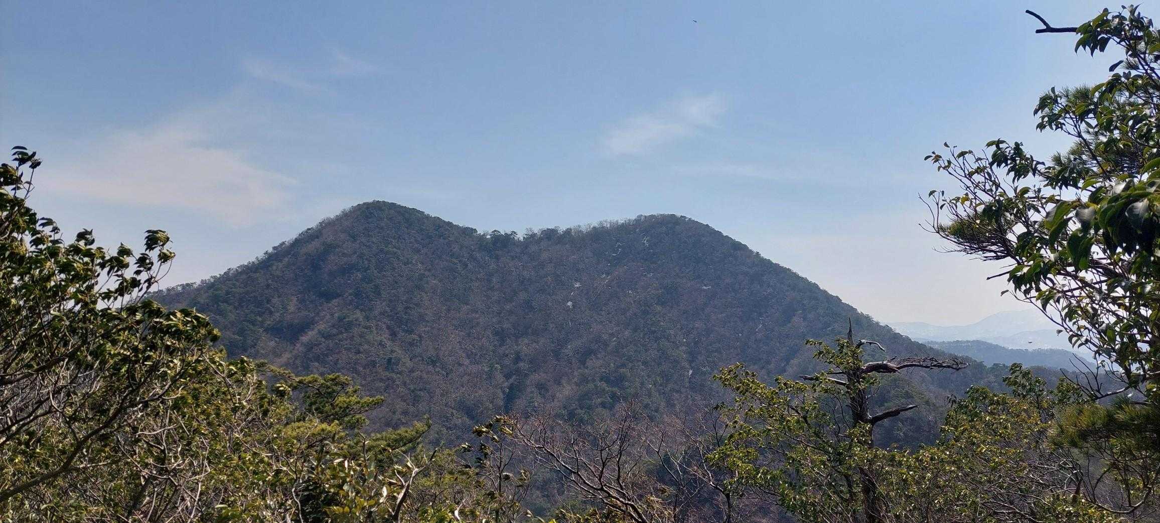 ビュースポットから鞍掛山