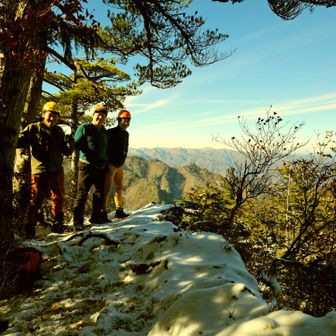 展望スポットで記念撮影
みんな崖側には近寄らない🤣