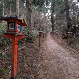 葛木神社(山頂)へ