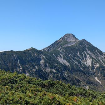 笠ヶ岳への縦走路
