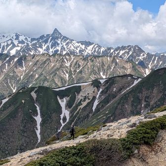 お別れして、大天井へ帰るヤマップユーザーさん👋
テン泊スタイル、エンジョイ登山がカッコイイと思う👍