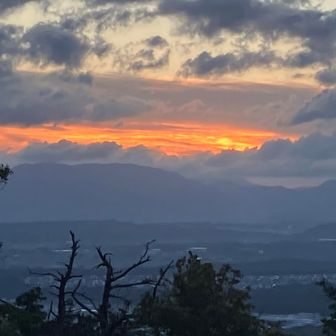 太陽は雲の中…