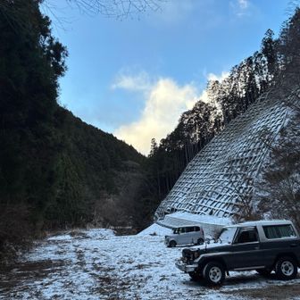 無事に下山
やっと帰ってきたー❗️
日帰りでは今まで最長時間ではなかろうか？疲れました。（笑）