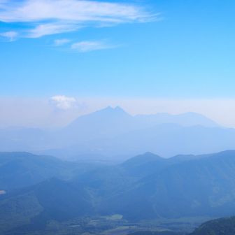 うっすら由布岳⛰️