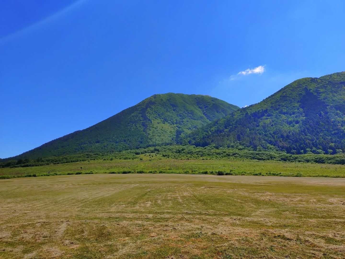 西の原登山口-男三瓶山-女三瓶山-奥の湯峠-風越-子三瓶山 周回コースの写真