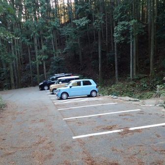 平尾登山口Pは思ったより空いてたな😅