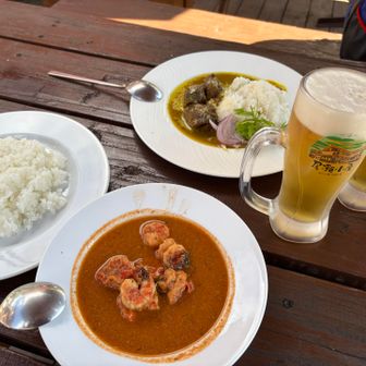 尾瀬小屋でランチ