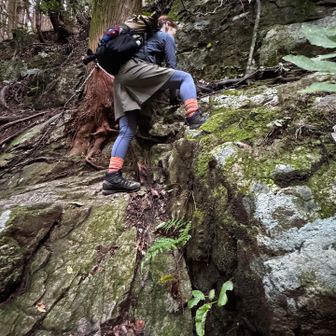 槍ヶ岳、立山と真夏もテント泊登山していた姉さん、私は先週の生駒が2ヶ月ぶりだから体力差半端ないw