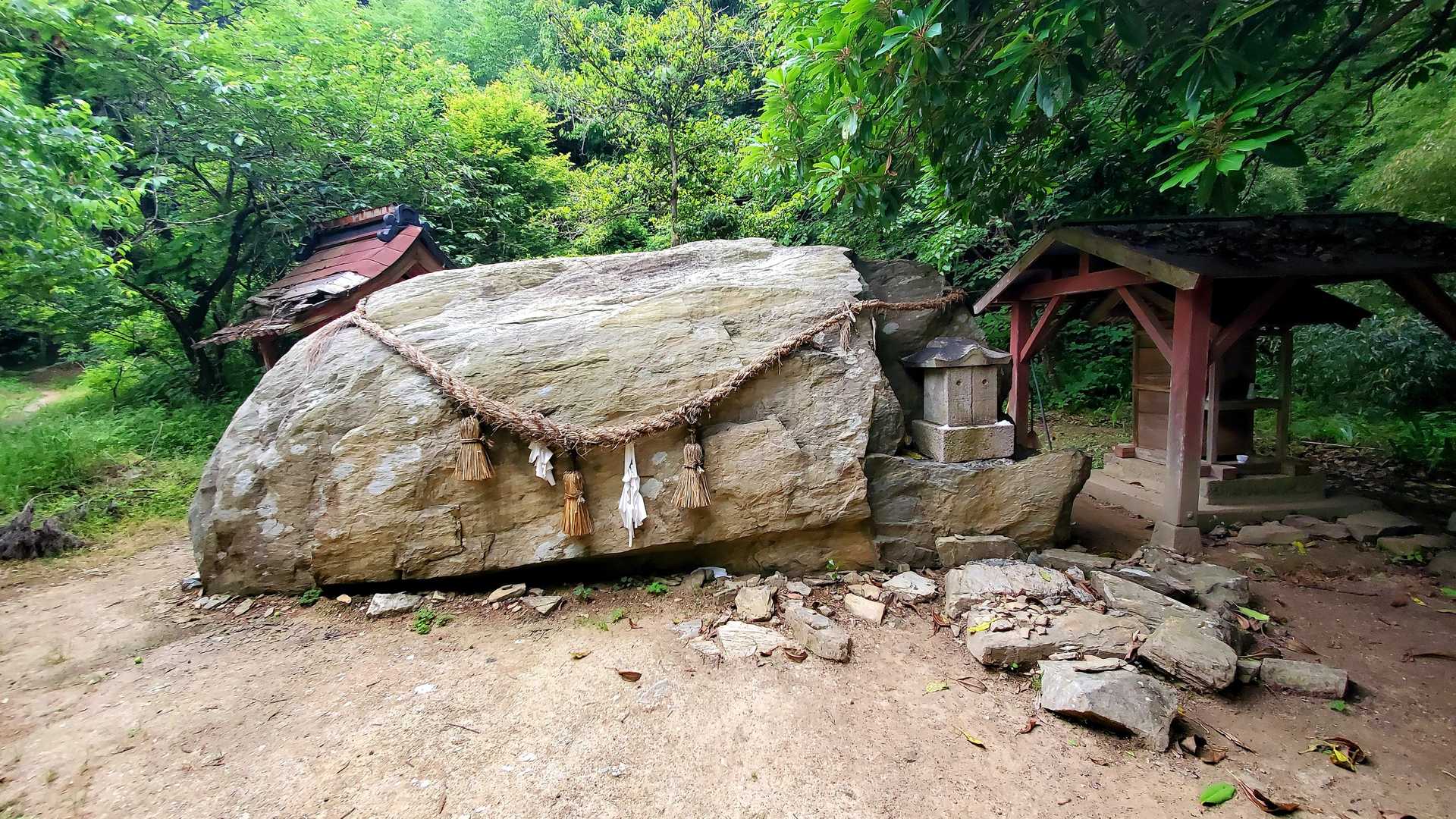 大蔵山-古城ヶ岳-五十鈴川の頭-高崎山-鴻ノ峰-鴻ノ峰登山 縦走コースの写真