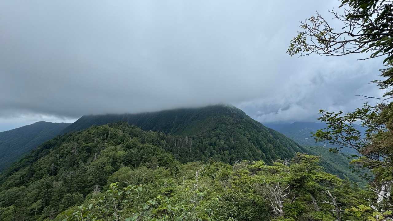 皇海山（鋸山周回）、日帰り最難関 の写真 30