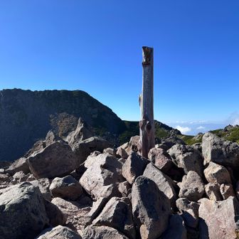 10分程で魔王岳山頂
アップダウンが多かったので、登りがきつかった