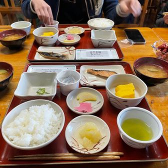 朝食ご飯おかわりしました