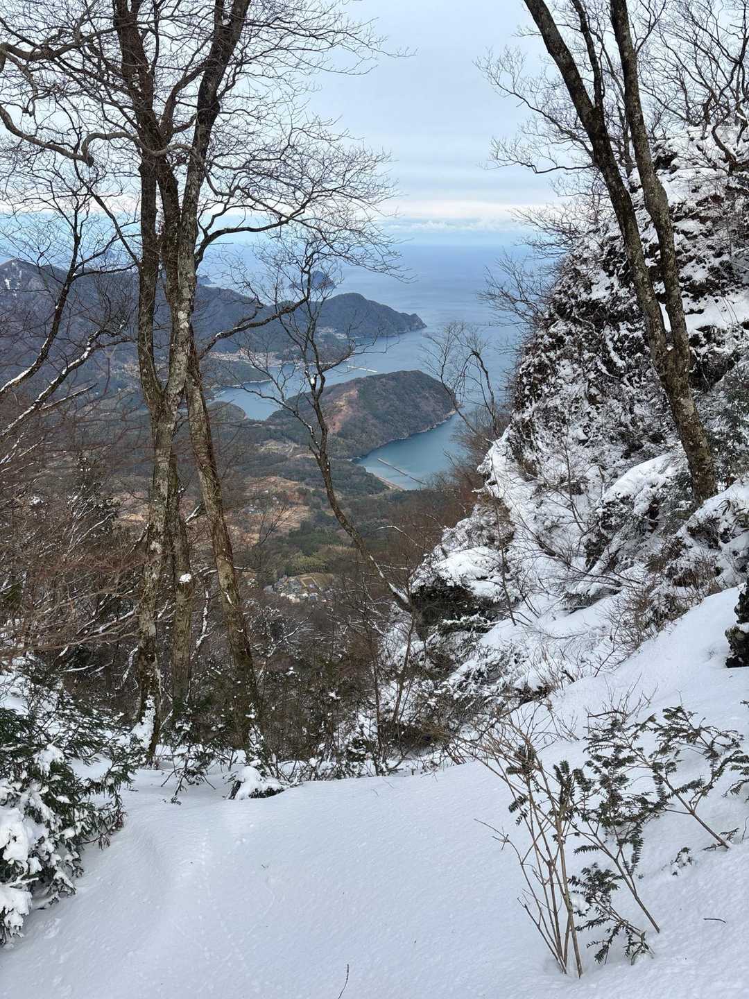 冬場はいつもと違う展望も望めますね