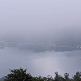 天クラAだから晴れの絶景とワクワクしてたのに…🌫️