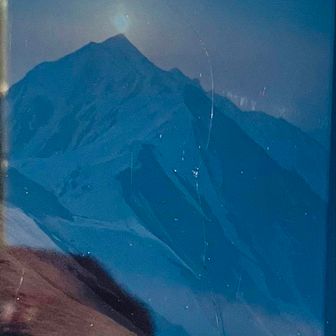 この日は「ダイヤモンド剣ヶ峰」と教えていただく☀️ スマホの画面をみせてもらう