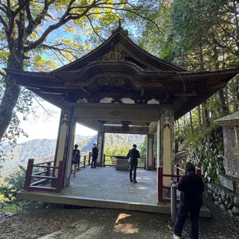 奥宮遥拝殿